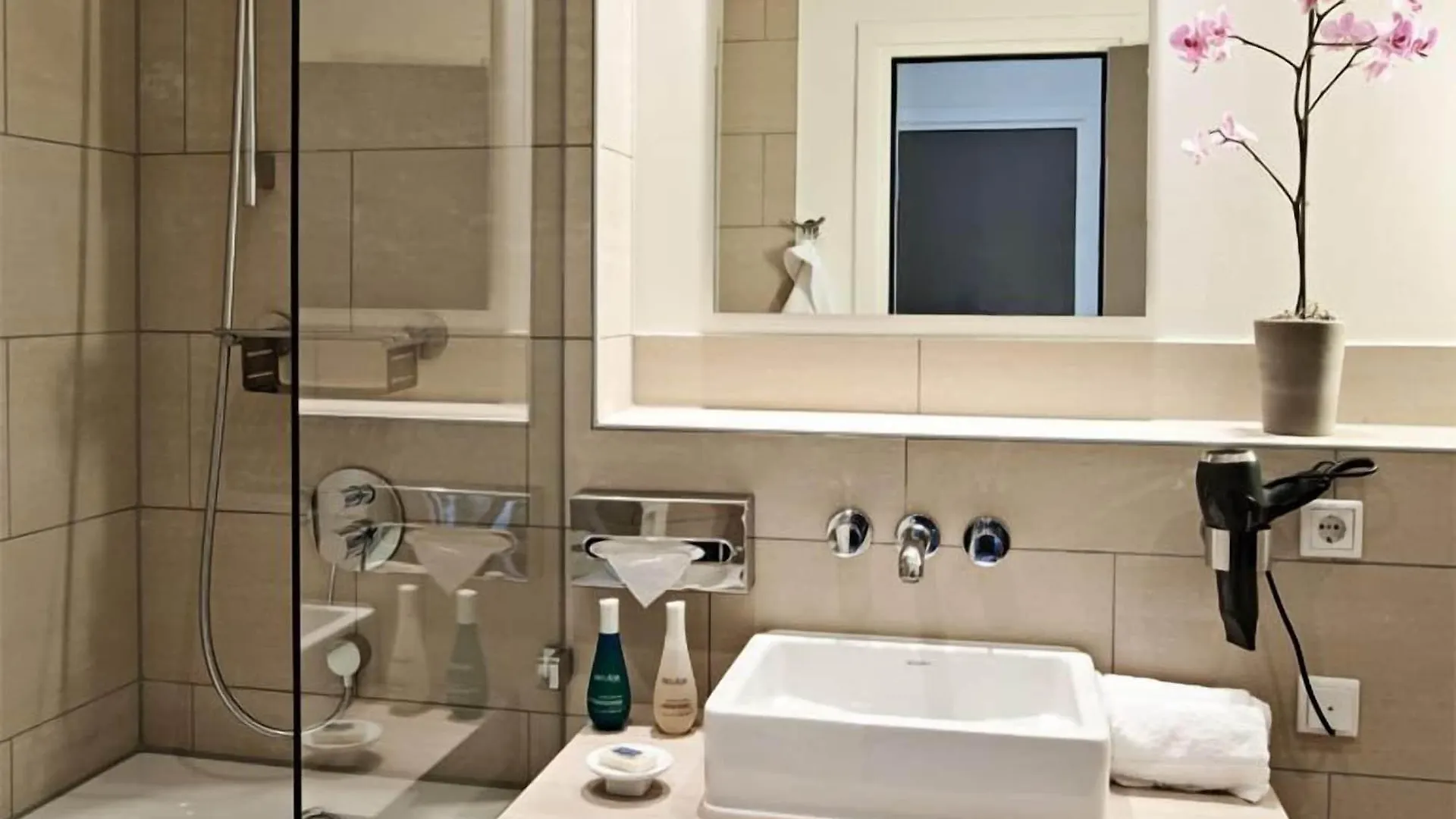 **** Hotel Aspria Hannover Maschsee Sport & Spa Germany
