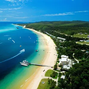 **** Resort Island Avustralya