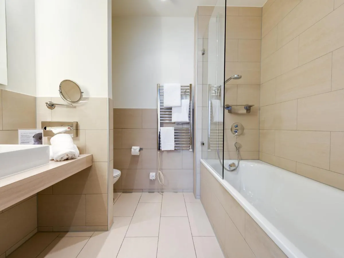 Aspria Hannover Maschsee Sport & Spa 4*,  Německo